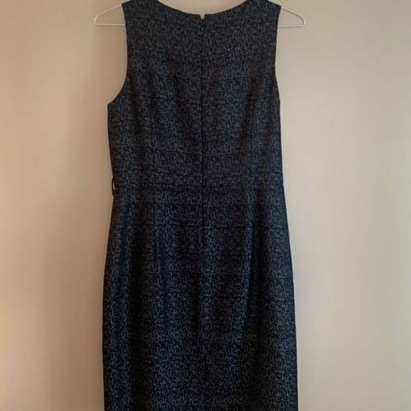Beautiful Evan Picone Dress black and patterned sleeveless - Picture 3 of 8